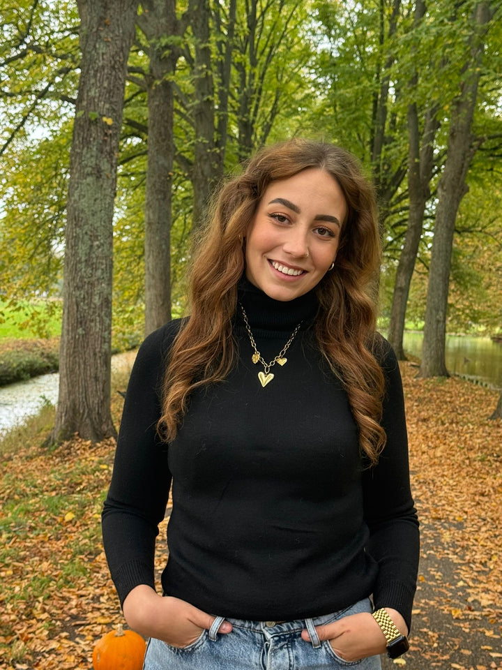 🖤 Zwarte Coltrui – Aansluitend, Elegant & Onmisbaar
