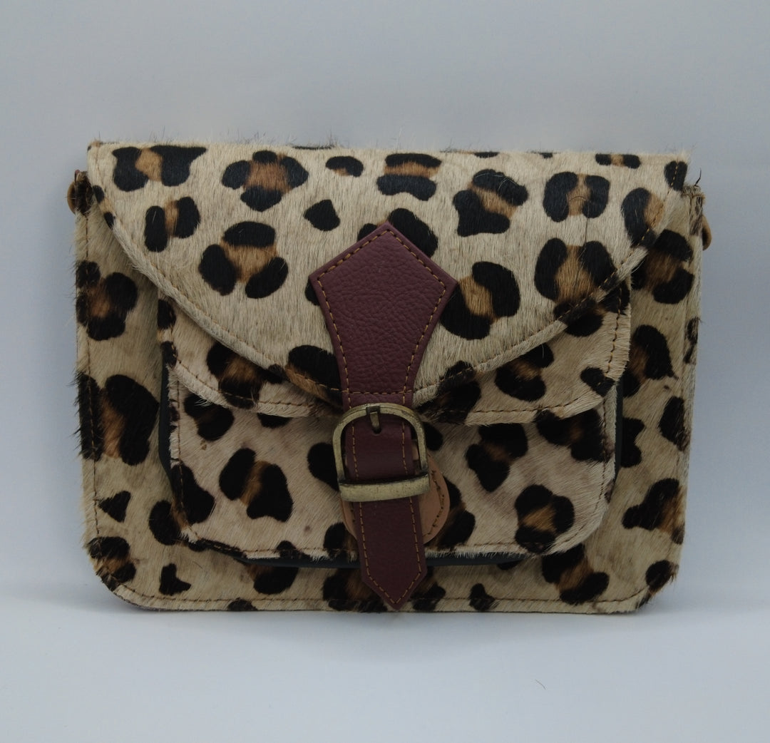 Classic Panther – Leren Schoudertas met Gesp