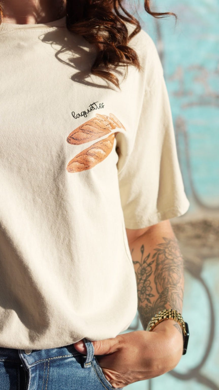 Baguettes Graphic T-Shirt – Beige