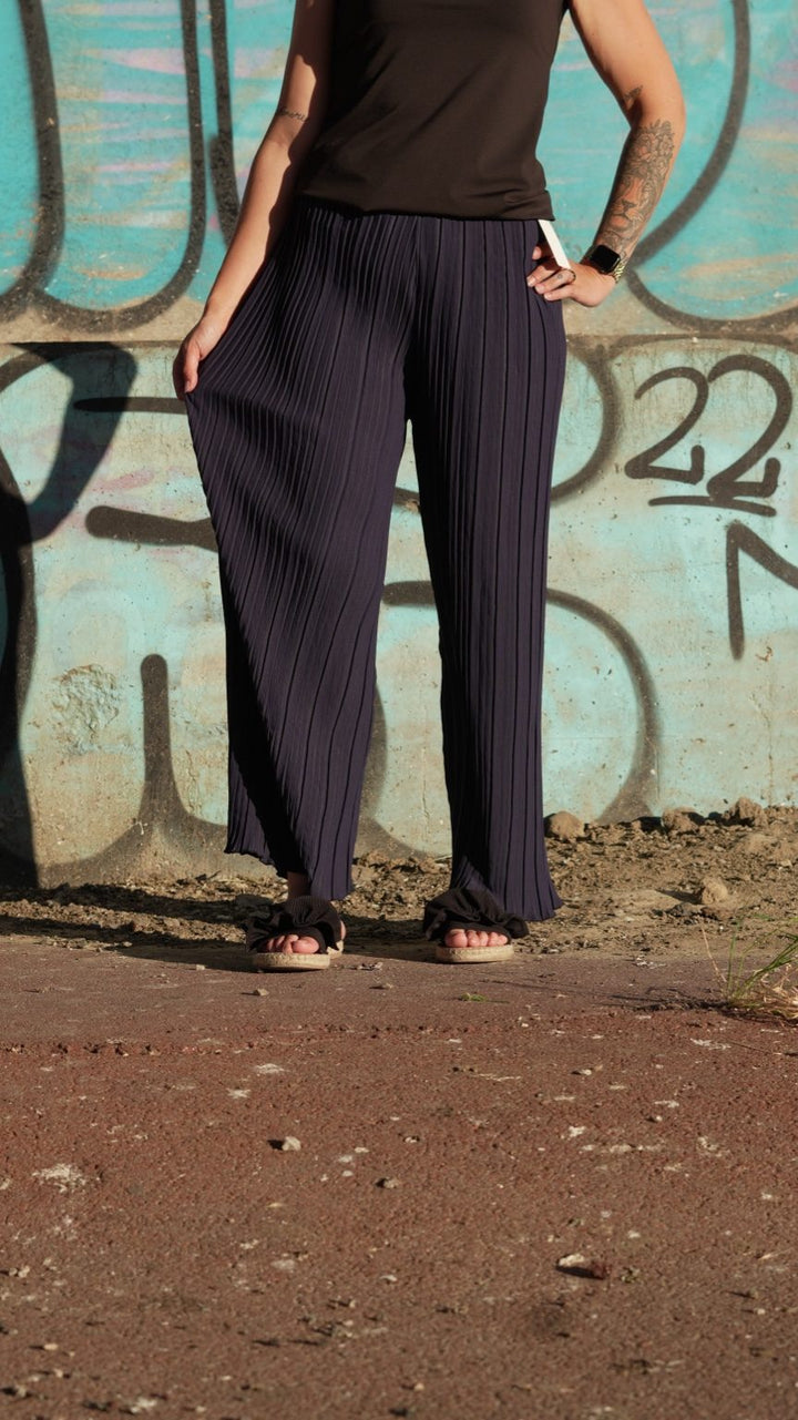 Yvette Plissé Broek