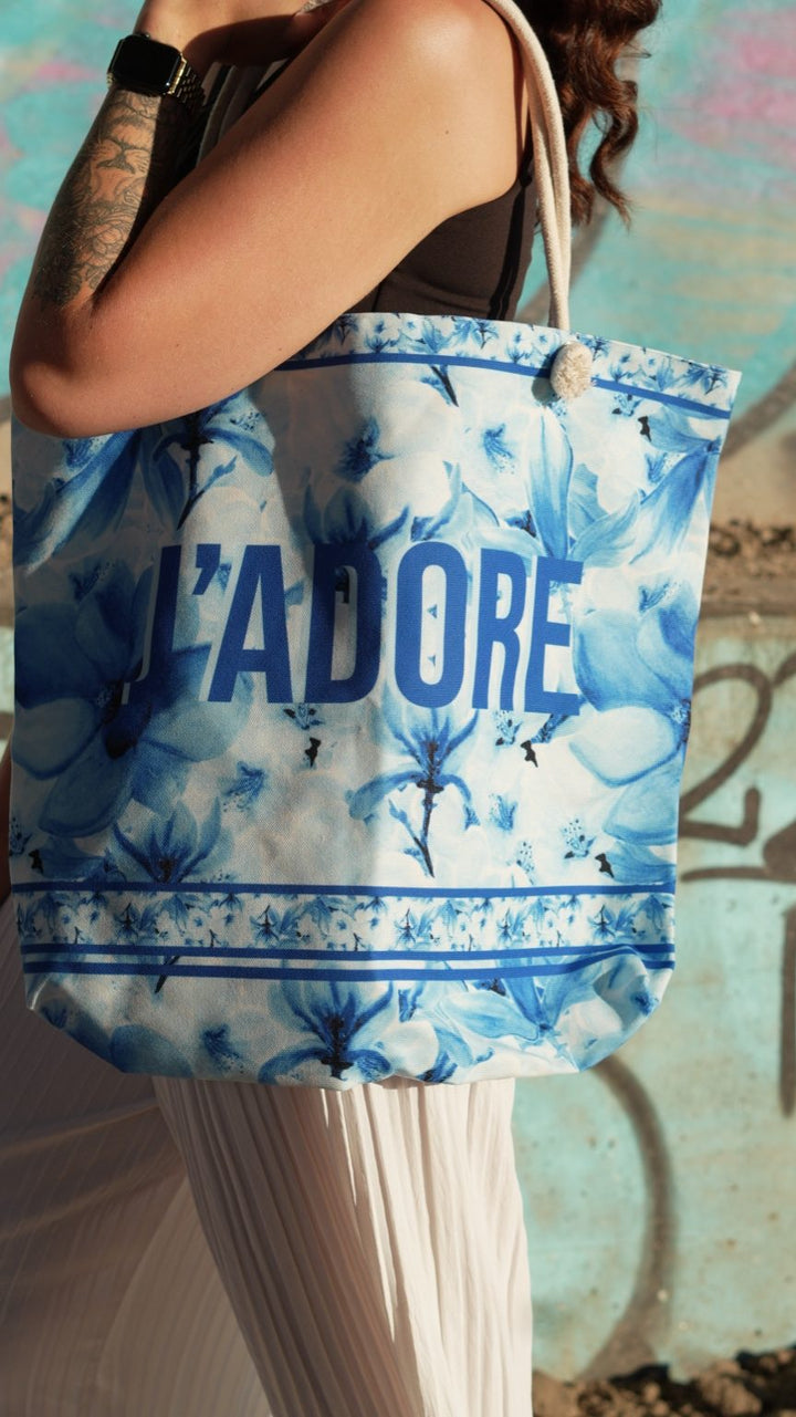 J’ADORE Floral XL Shopper – Blue Bloom